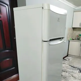 INDESIT