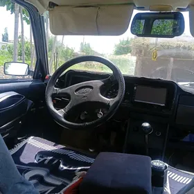 Lada 2107 2004