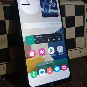 Samsung A04s