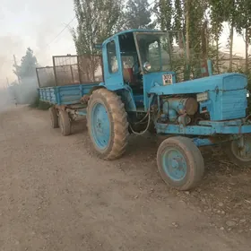 MTZ T-28 1982