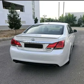 Toyota Avalon 2011