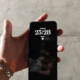 Note 12s