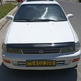 Toyota Corona 1993