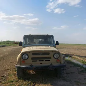 UAZ 469 1998