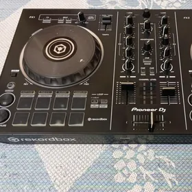 dj Pioneer 400