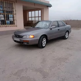 Toyota Camry 1992