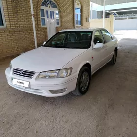 Toyota Camry 1998