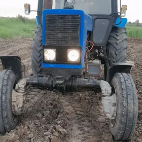 MTZ 82 2012