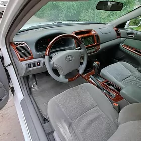 Toyota Camry 2005