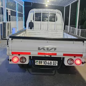 Kia Bongo 2022