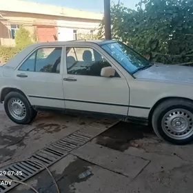 Mercedes-Benz 190E 1993