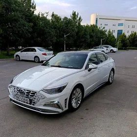 Hyundai Sonata 2020