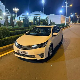 Toyota Corolla 2015