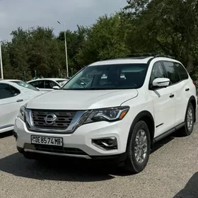 Nissan Pathfinder 2020