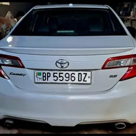 Toyota Camry 2012