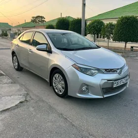 Toyota Corolla 2015