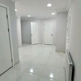 Gurtly 4 komnat Liftli