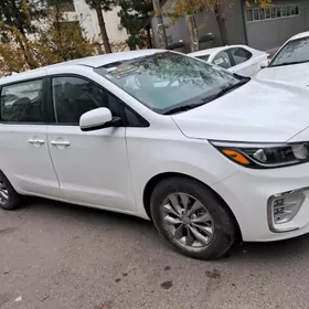 Kia Sedona 2020