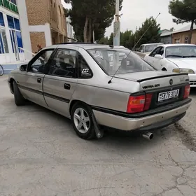 Opel Vectra 1990