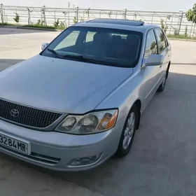 Toyota Avalon 2000