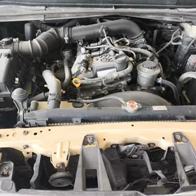 Toyota Innova 2020