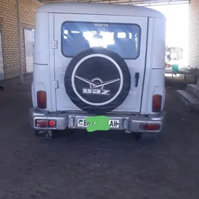 UAZ 469 2005