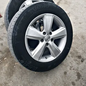 okuz kellanin S klas diskasy