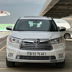 Toyota Highlander 2015
