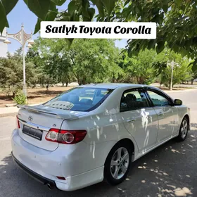 Toyota Corolla 2011