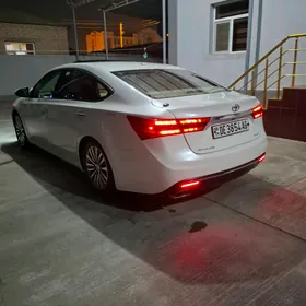 Toyota Avalon 2016