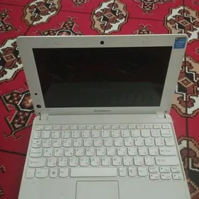 Lenovo okuwcy netbook