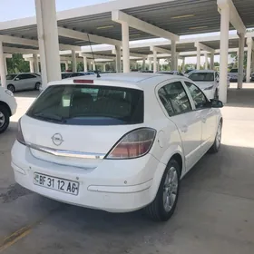 Opel Astra 2008