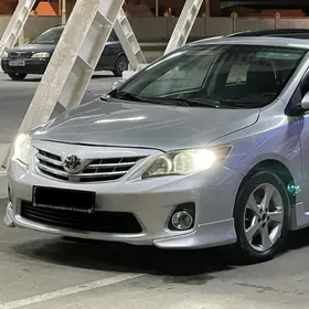 Toyota Corolla 2013