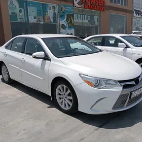 Toyota Camry 2014