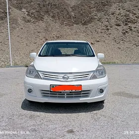 Nissan Versa 2010