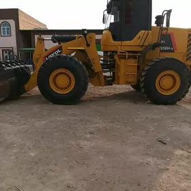XCMG ZL50 2010