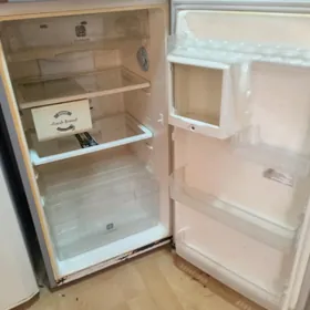 корпус холодильника самсунг