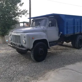 Gaz 53 1990
