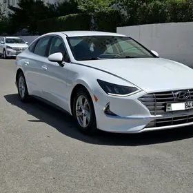 Hyundai Sonata 2021
