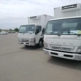 Mitsubishi Fuso 2025
