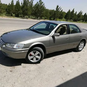 Toyota Camry 1998