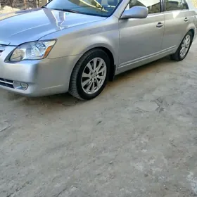 Toyota Avalon 2005