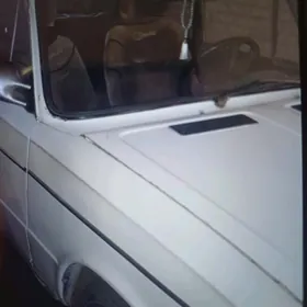 Lada VAZ-2107 1989