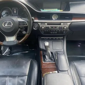 Lexus ES 350 2016