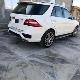 Mercedes-Benz ML350 2013