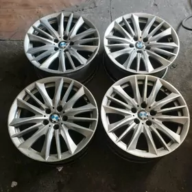 BMW diska 19