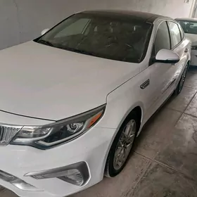 Kia Optima 2020