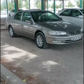 Toyota Camry 1999