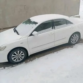 Toyota Camry 2011