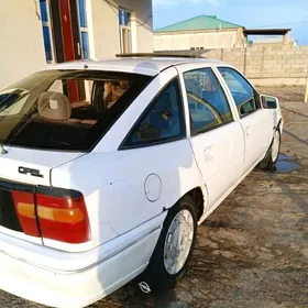 Opel Vectra 1992